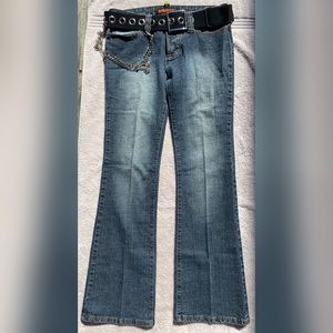 Dollhouse blue jeans with black chain belt